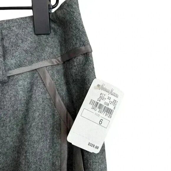 Express NWT 100% Wool Grey Full Length Pleated Skirt Size 6 - Picture 2 of 5